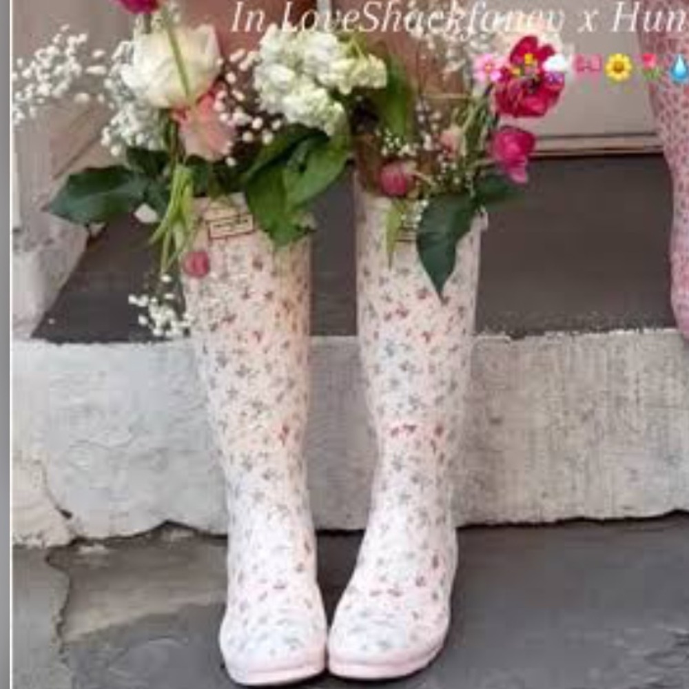 ✨🎀Loveshackfacy X Hunter boots Floral Pink white Rain Boots - Picture 2 of 10